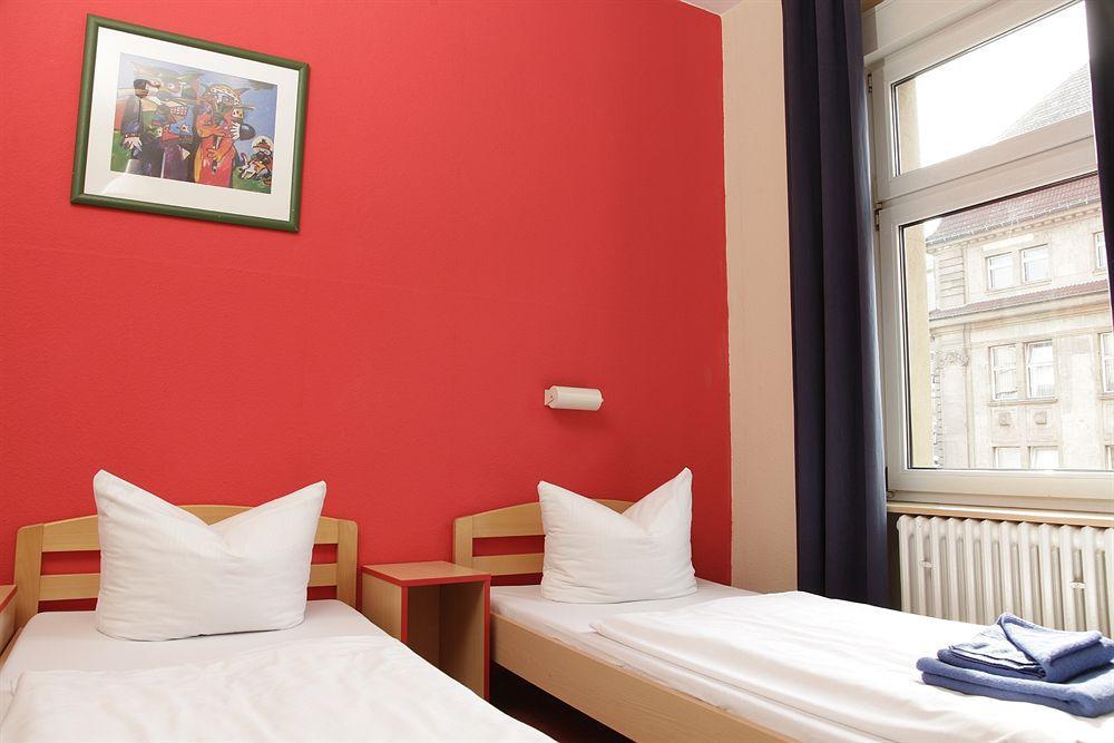 Acama Hotel & Hostel Schoeneberg Berlin Exterior foto